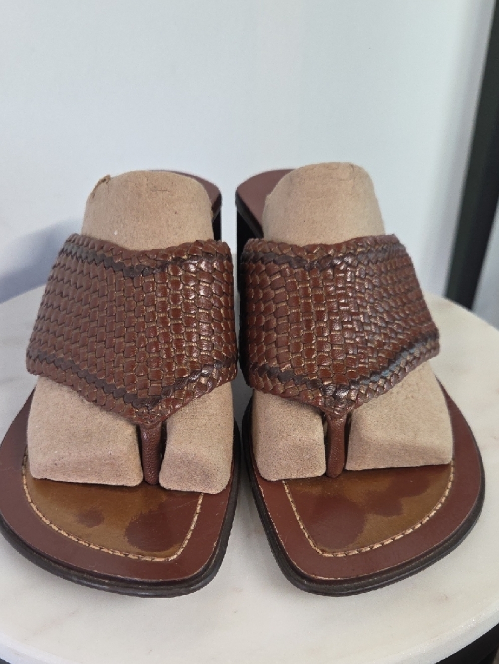 Enzo Angiolini Brown Woven Leather and Beige Suede Knot Slide Heels Size 8.5 - Picture 2 of 6